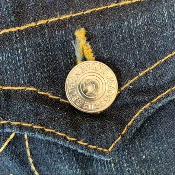 True RELIGION TWISTED SEAM MATERNITY JEANS A Pea in the Pod Collection size 31 - Picture 11 of 13